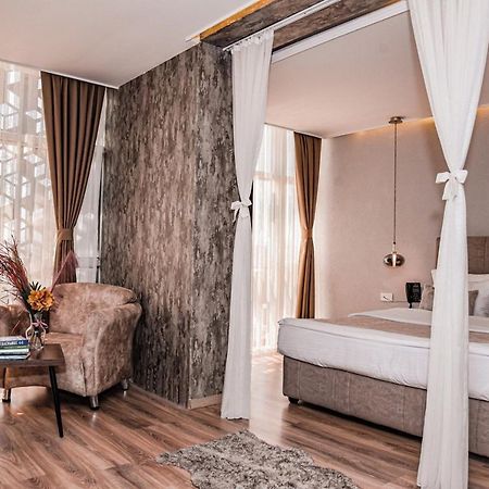Hotel Driada Gjakova Dış mekan fotoğraf