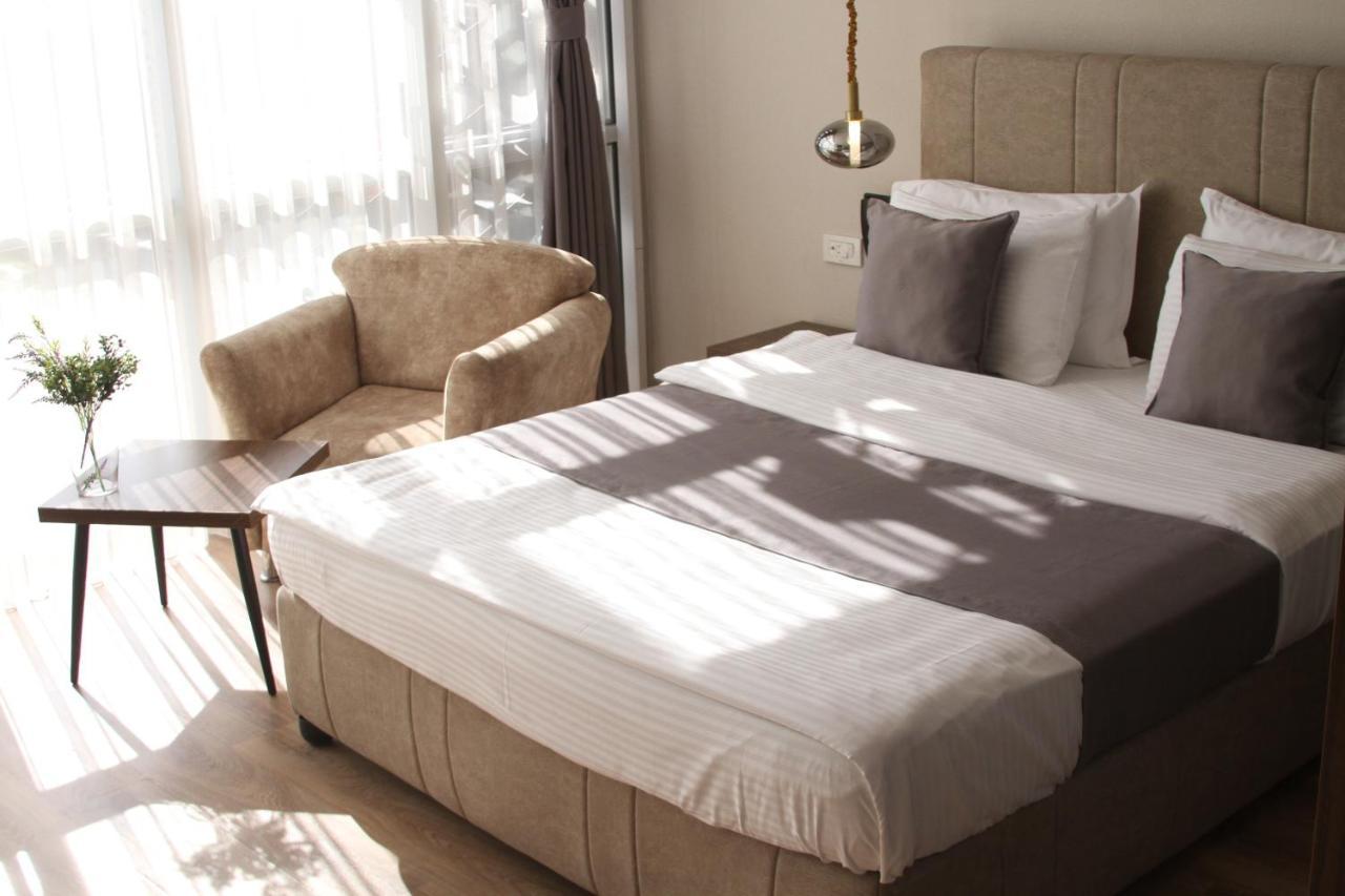 Hotel Driada Gjakova Dış mekan fotoğraf
