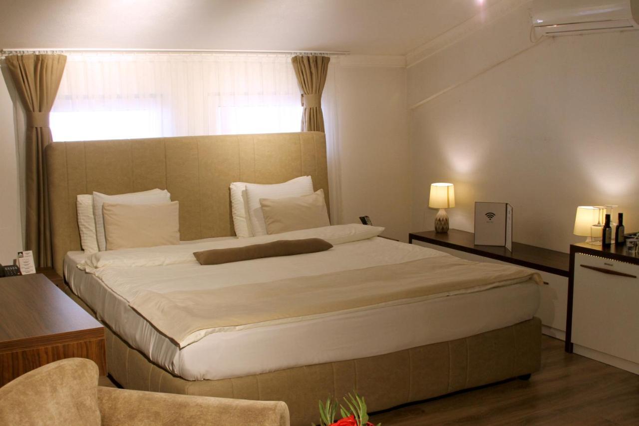 Hotel Driada Gjakova Dış mekan fotoğraf