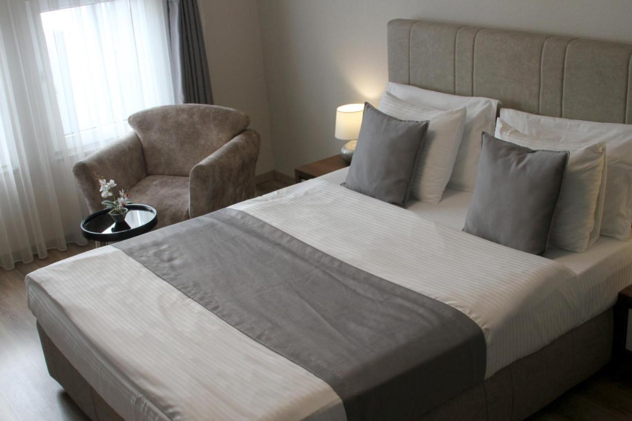 Hotel Driada Gjakova Dış mekan fotoğraf