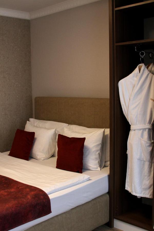 Hotel Driada Gjakova Dış mekan fotoğraf