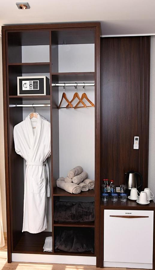 Hotel Driada Gjakova Dış mekan fotoğraf