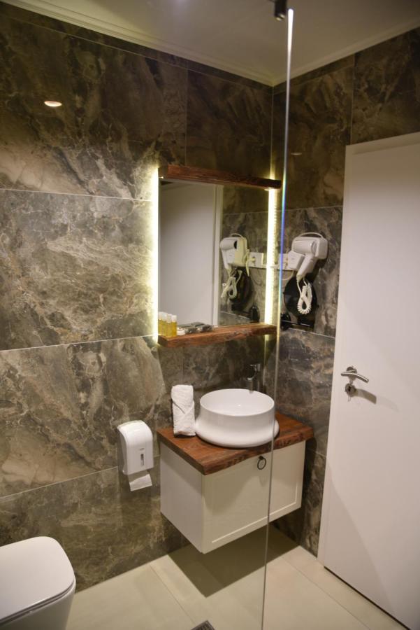 Hotel Driada Gjakova Dış mekan fotoğraf