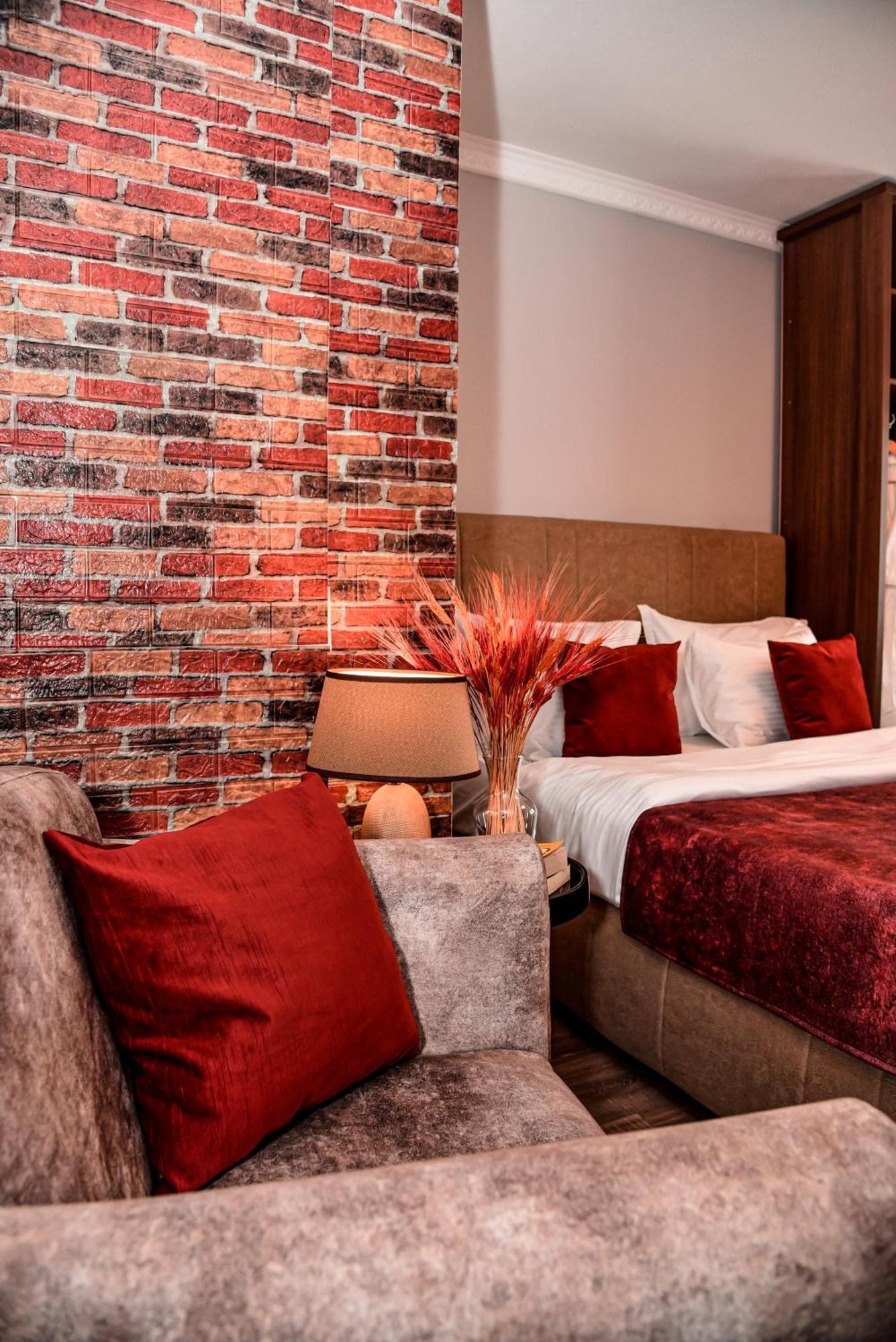 Hotel Driada Gjakova Dış mekan fotoğraf