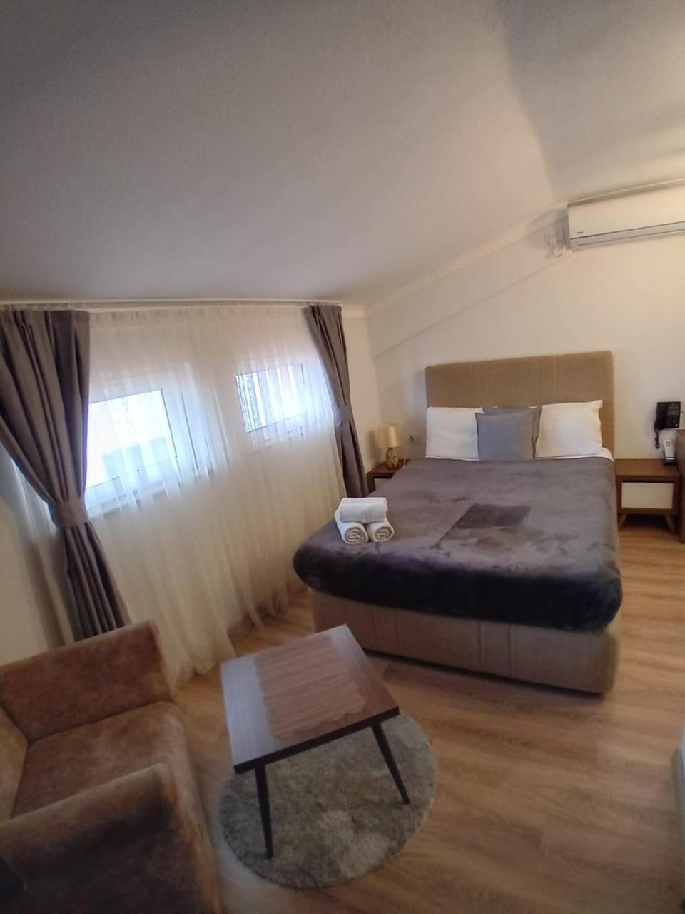 Hotel Driada Gjakova Dış mekan fotoğraf