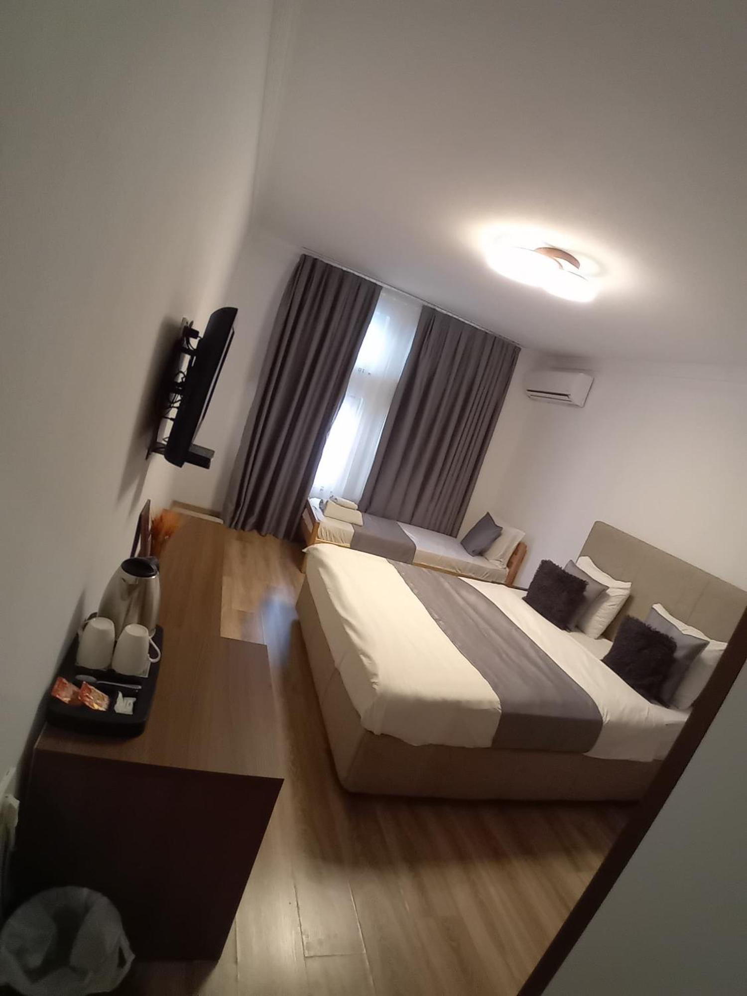 Hotel Driada Gjakova Dış mekan fotoğraf